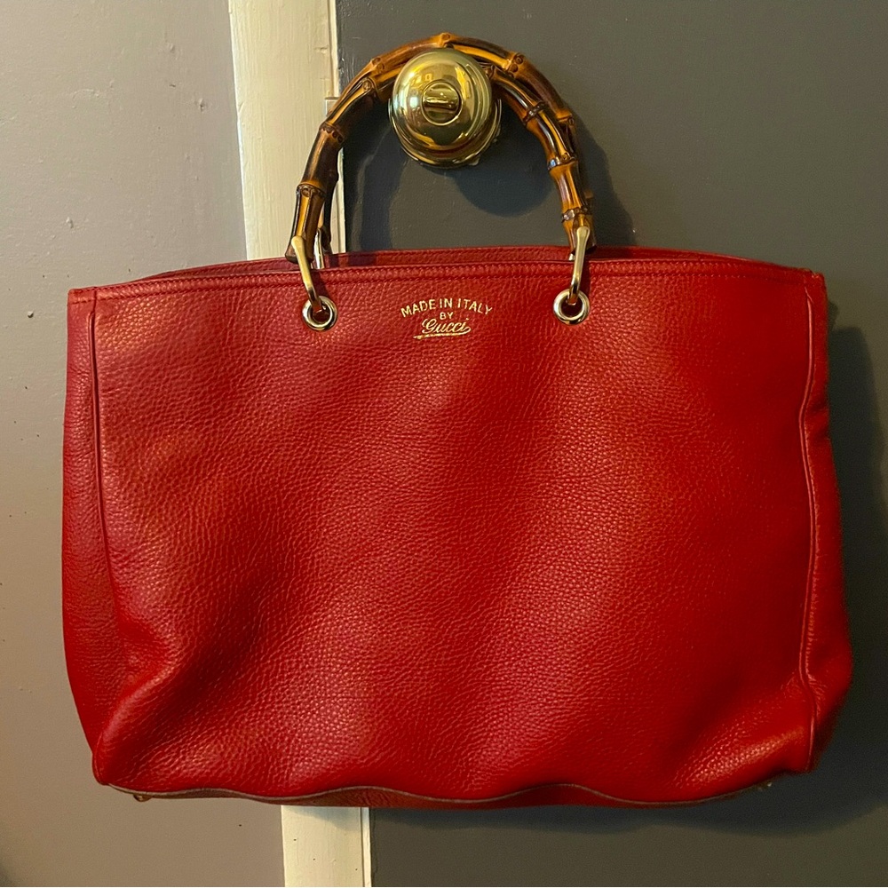 Gucci Bamboo Shopper Leather Tote in Red